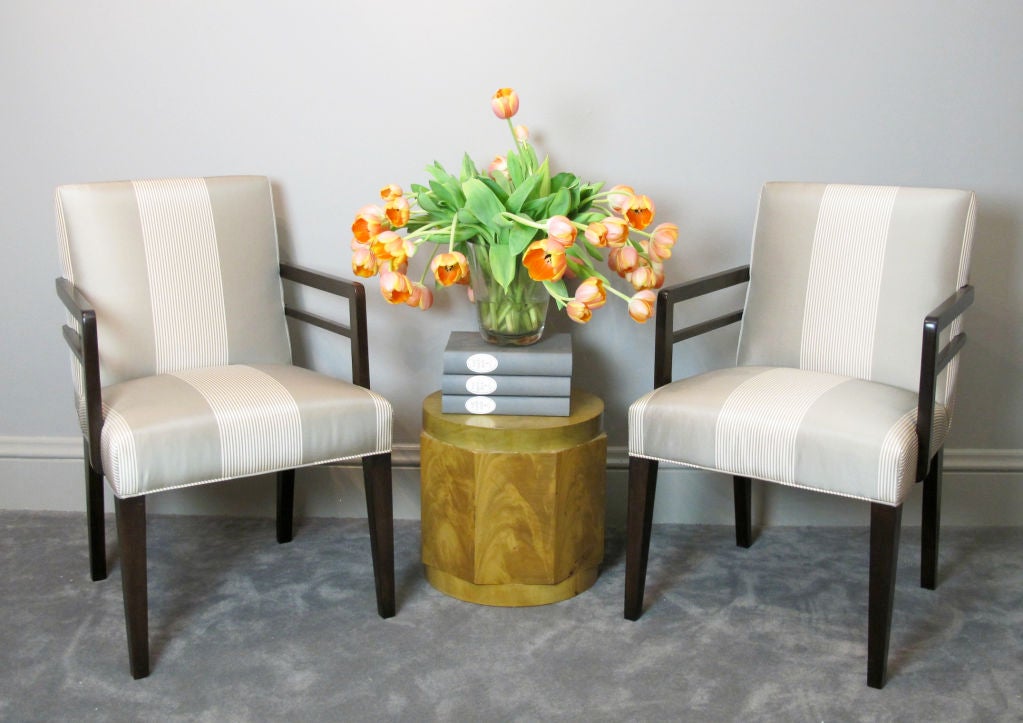 American Pair of Widdicomb Armchairs Designed by Robsjohn-Gibbings For Sale