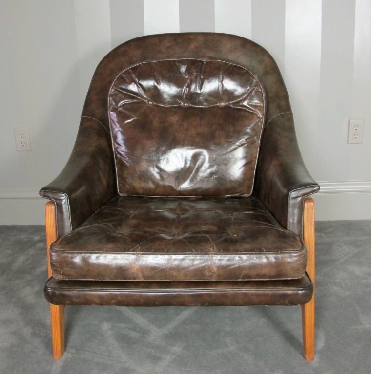 Edward Wormley for Dunbar Leather Janus Chair For Sale 1