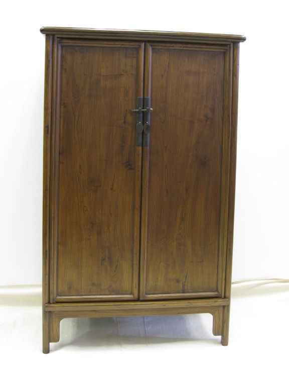 19th century Tapered cabinet