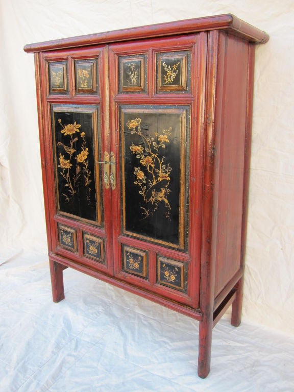 19th century Red and Balck lacquer gilt painted cabinet.