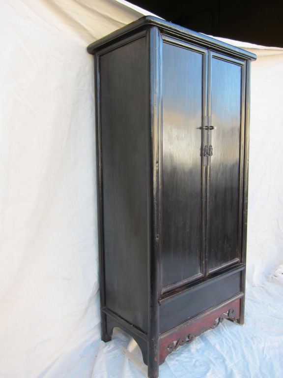 19th century Chinese Cabinet