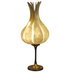 Table Lamp in Resin Pearl