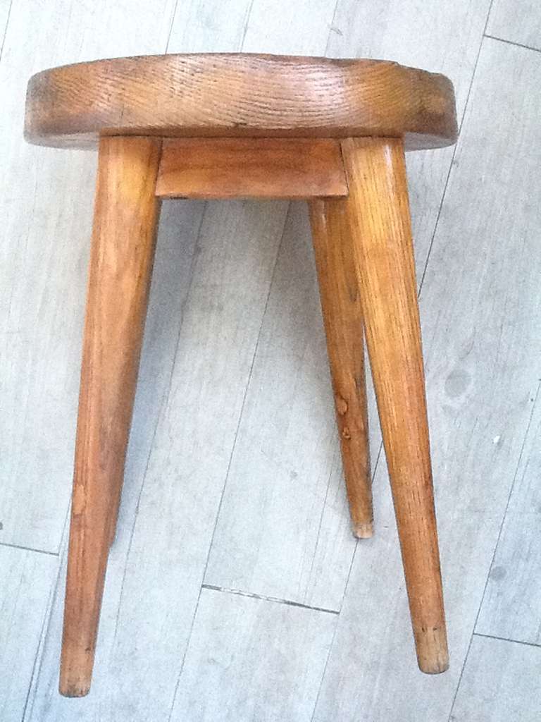 Pair Of Stool By Charlotte Perriand & Pierre Jeanneret In Good Condition In Auribeau sur Siagne, FR