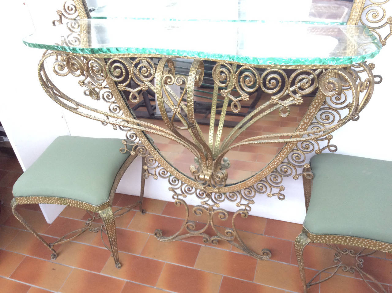 Italian gilt-metal console table and mirror by Pier Luigi Colli In Excellent Condition In Auribeau sur Siagne, FR