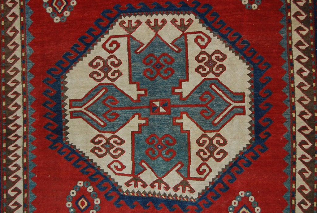 Kuba Antique Carpet