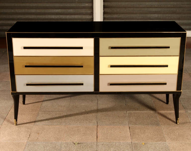 Commode All In Mirror With Six Drawers.