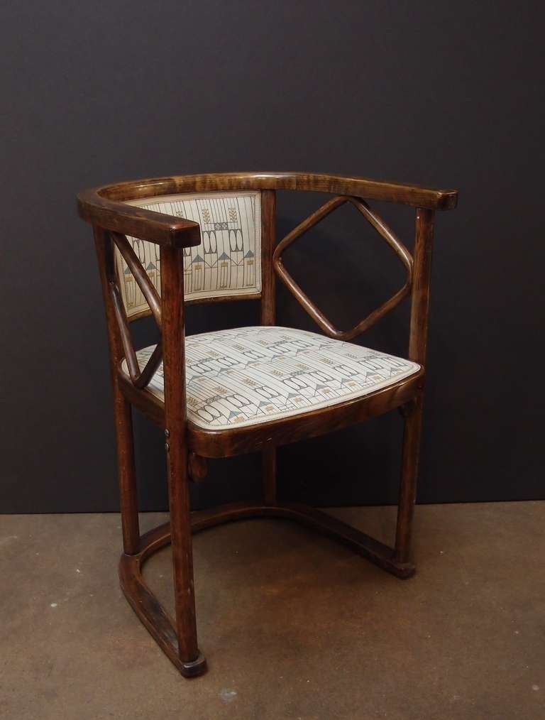 A Pair of Josef Hoffmann Fledermaus Arm Chairs 1