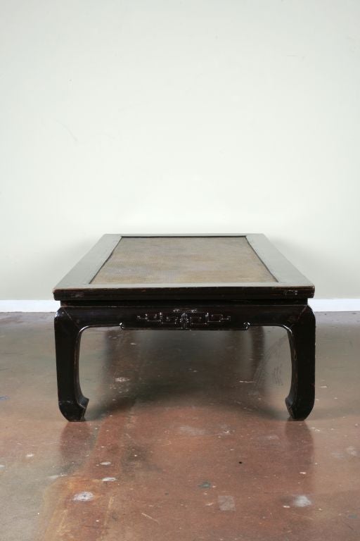 Qing Large Chinese Lacquer and Rattan Day Bed For Sale