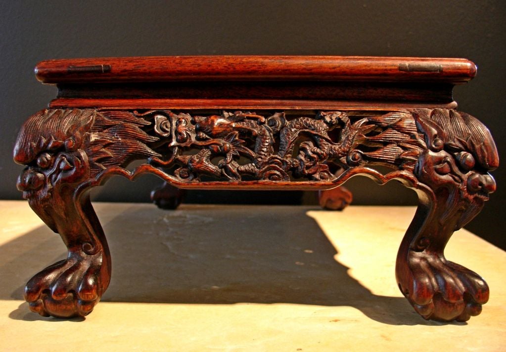 Chinese Carved Longyan Wood Stand In Excellent Condition For Sale In Austin, TX