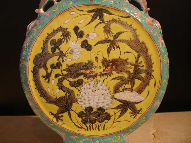 Pair of Chinese Famille Rose Porcelain Moon Flasks 2