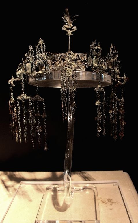 An amazing and rare Chinese silver Nine Phoenix Coronet or Crown, Ming Dynasty (1368 to 1644), late 16th to early 17th century, China. 

A delicate and exquisite Chinese Ming Dynasty silver 