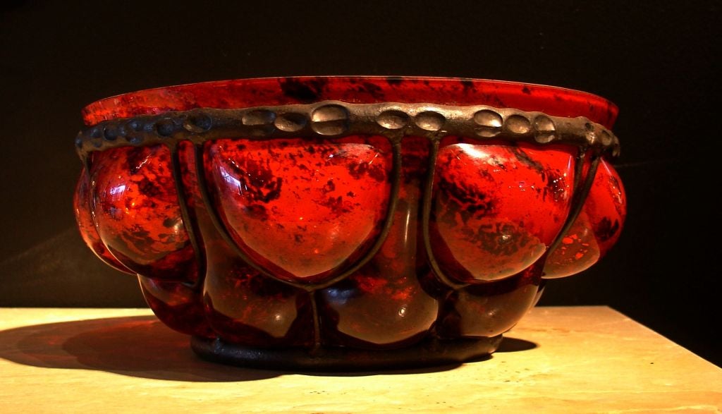 20th Century An Art Deco Glass and Wrought Iron Bowl by Daum & L. Majorelle