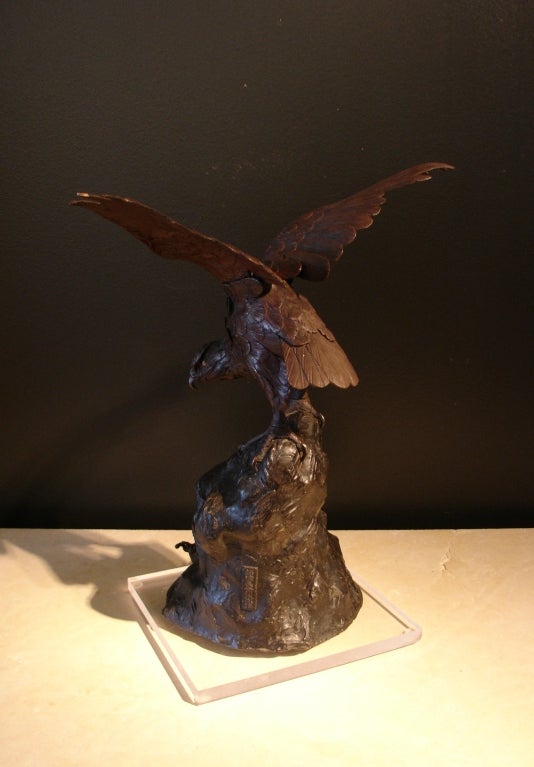 osprey statue