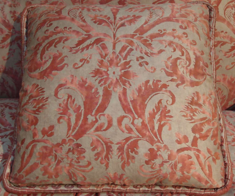 Carved Fortuny Upholstered Venetian Baroque Settee