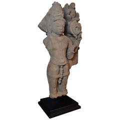 Sculpture indienne en grès de Vishnu:: Madhya Pradesh:: 10e-11e siècle