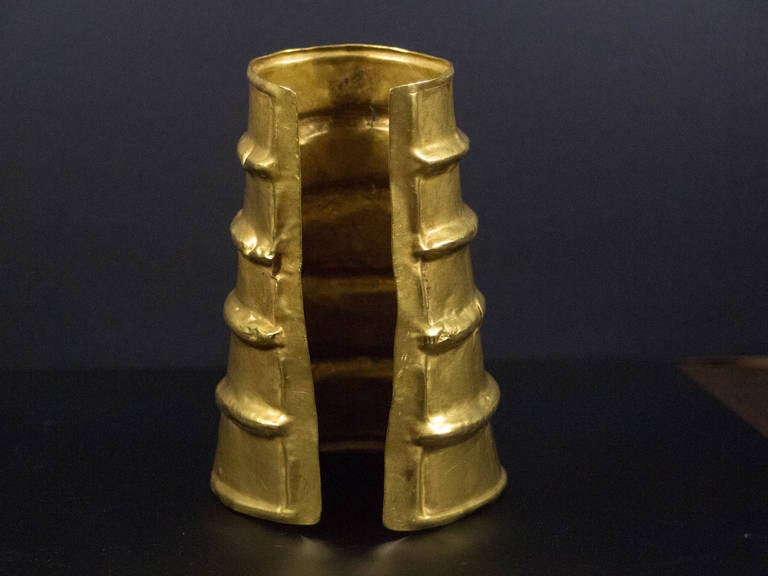 Große chinesische Dian-Zucht-Manschette aus Gold, ca. 2. Jahrhundert v. Chr., Südchina im Angebot 1