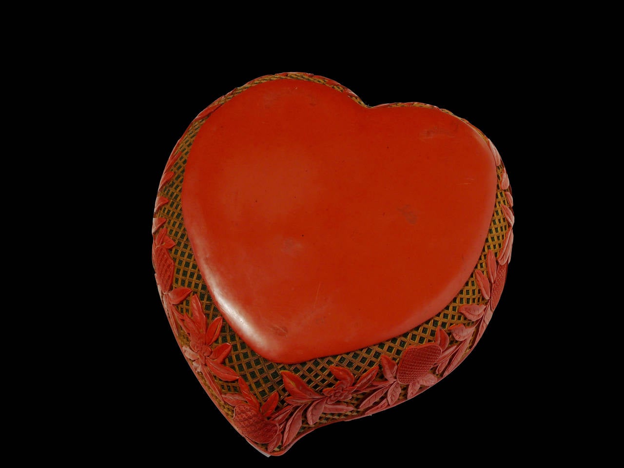 Large Chinese Carved Cinnabar Lacquer Peach Box 2