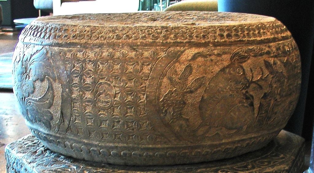 A Pair of Chinese Carved Stone Drum Form Garden Stools or Tables 2