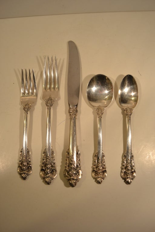 Wallace Grand Baroque Flatware 40 pieces