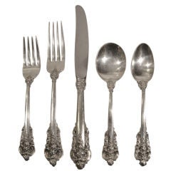 Used Wallace Grand Baroque Flatware 40 pieces