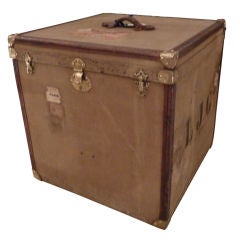 Canvas/Leather Bound Hat Trunk