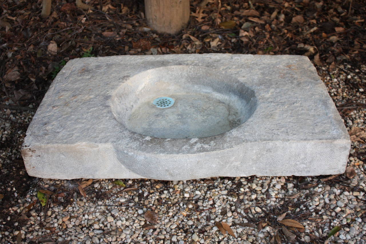 French Farmhouse Limestone Sink In Excellent Condition In Fairhope, AL