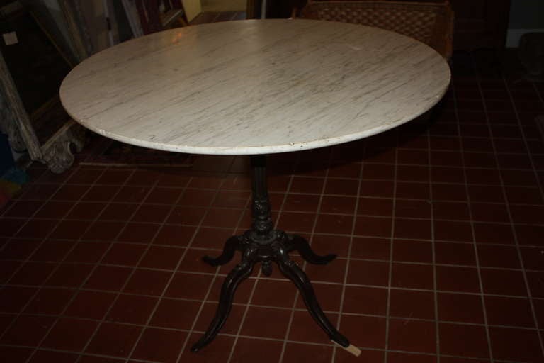 Italian Marble top Bistro Table from the Mid 19th Century In Excellent Condition In Fairhope, AL