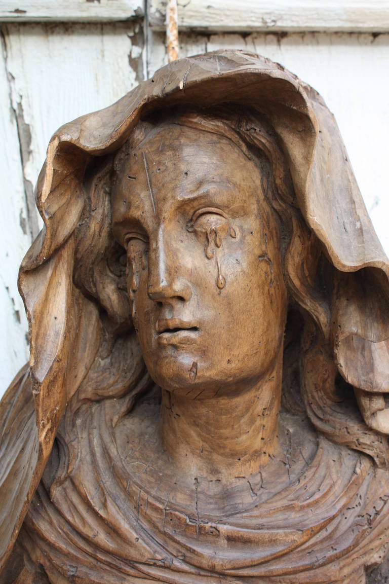 18th Century Italian Statue of a Weeping Mary Magdalene In Excellent Condition In Fairhope, AL