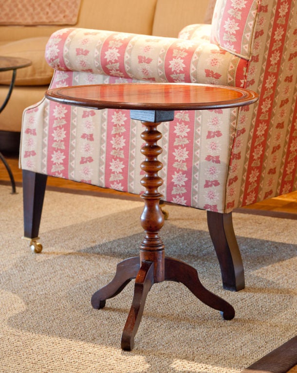 Antique American Cherry and Mahogany Model Table