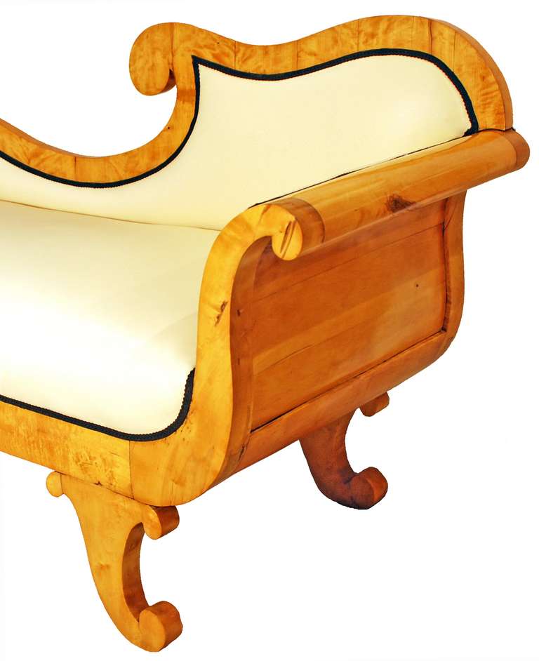 19th Century Biedermeier Chaise Lounge