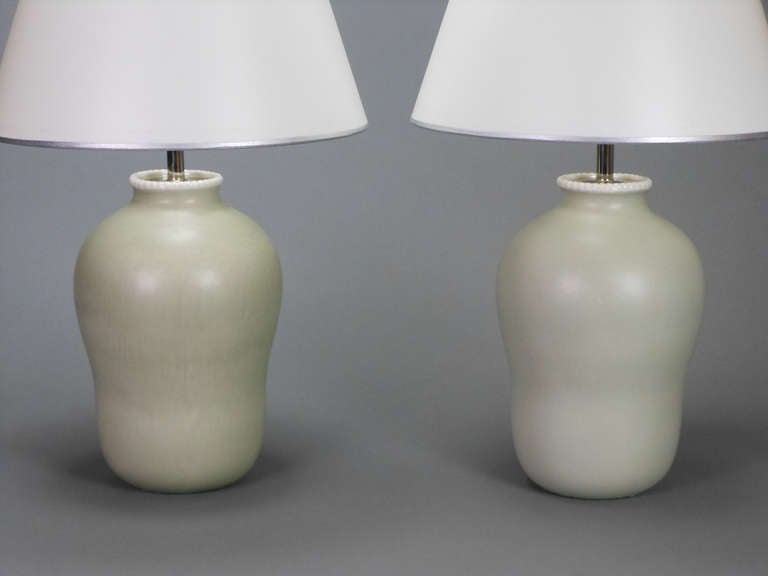 Pair of Italian Dove Gray Ceramic Vases, Now Lamps by Richard-Ginori In Good Condition In New York, NY