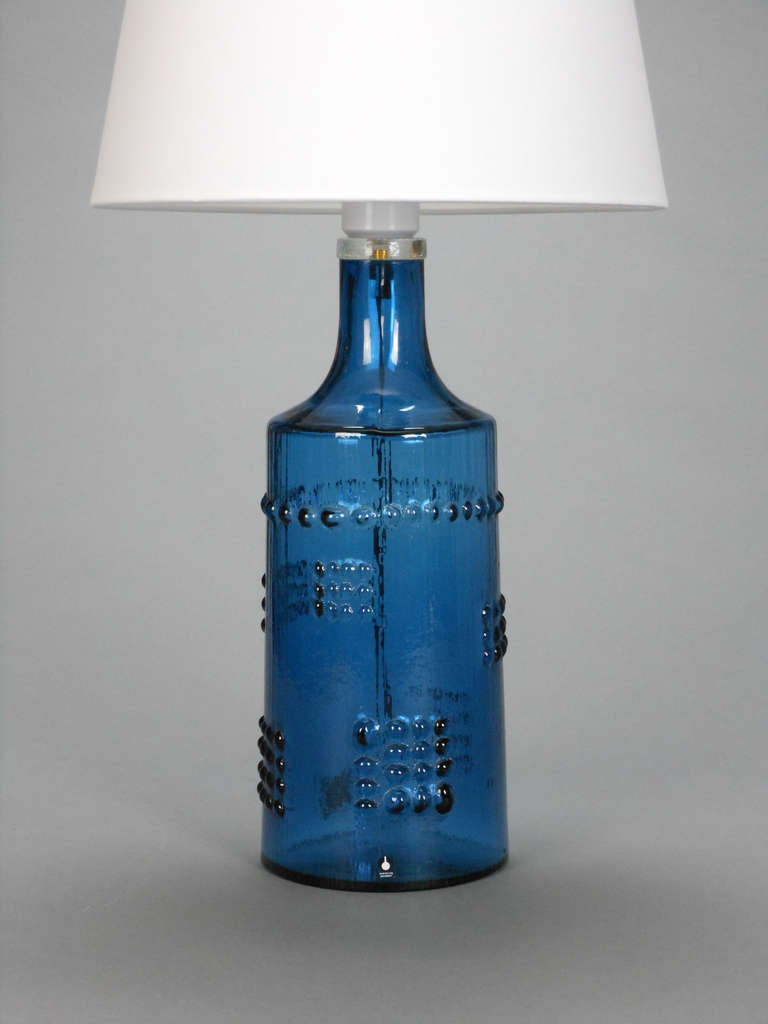 A Pair of Swedish Blue Glass Lamps by Pukeberg 4