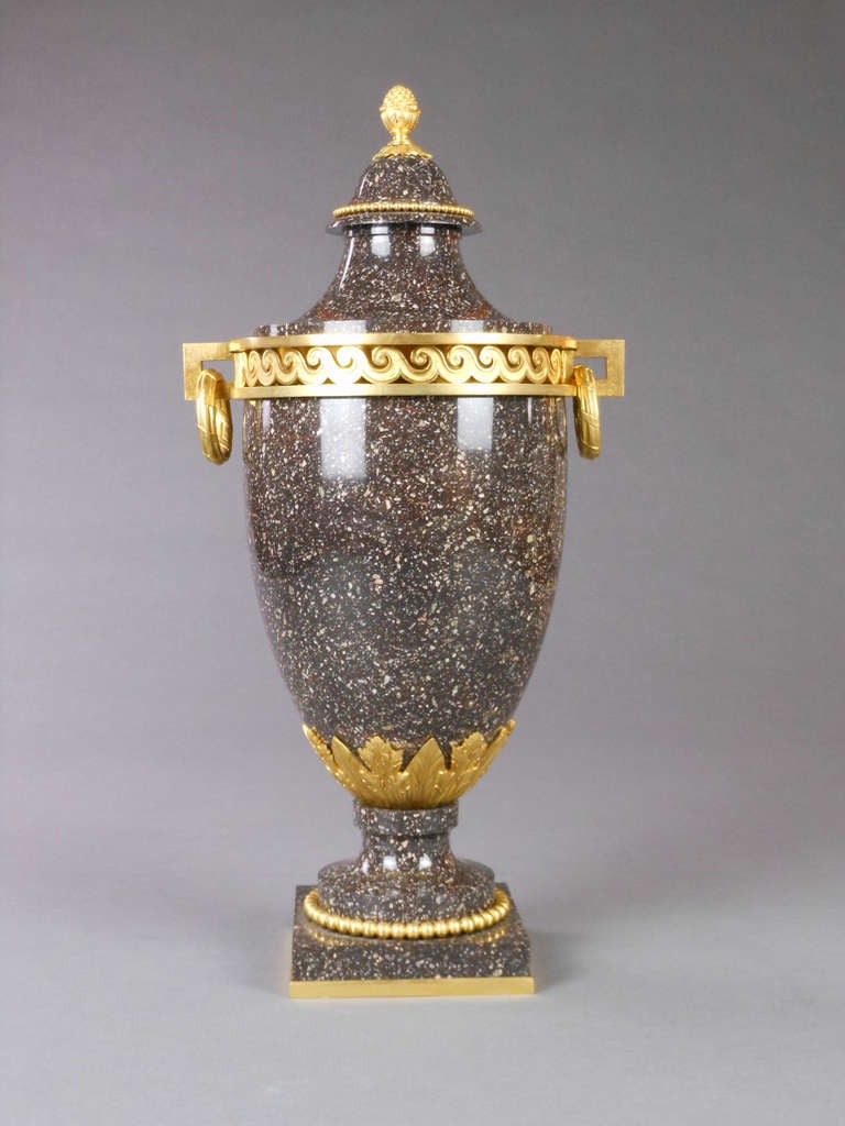 Swedish Pair of Neoclassical Gilt Bronze Porphyry Urns For Sale 4