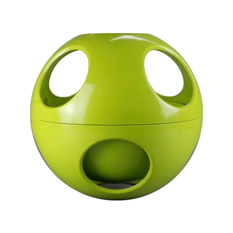 A French Plastic Champagne Bucket by Allibert at 1stdibs