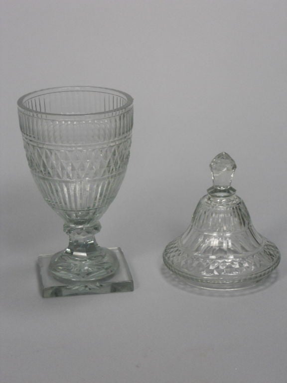 glass urns with lids