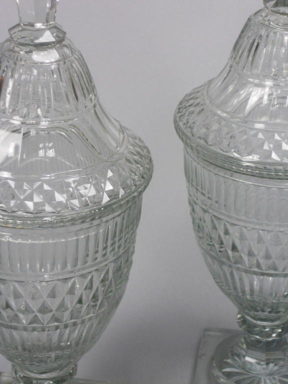 19th Century English Neoclassical Pair of Cut-Glass Urns with Lids