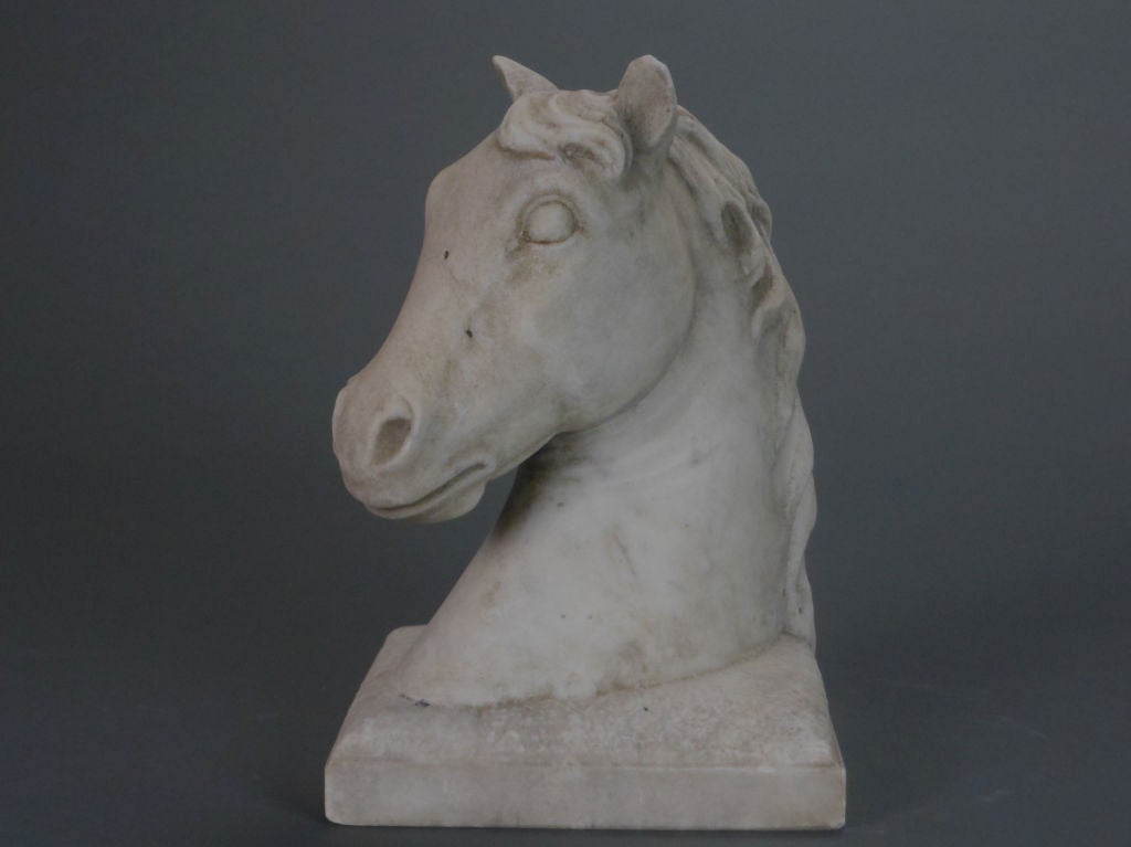 French Pair of White Marble Horse Trophy Sculptures For Sale 3