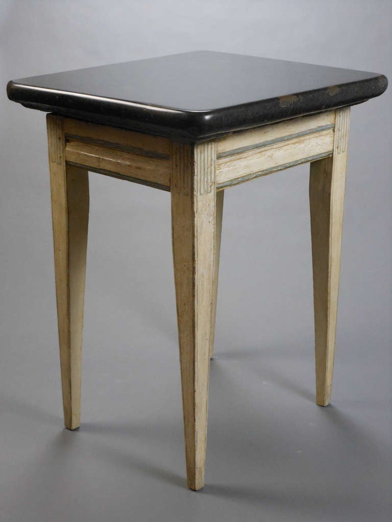 Swedish Neoclassical Painted Table with a Marble Top For Sale 1