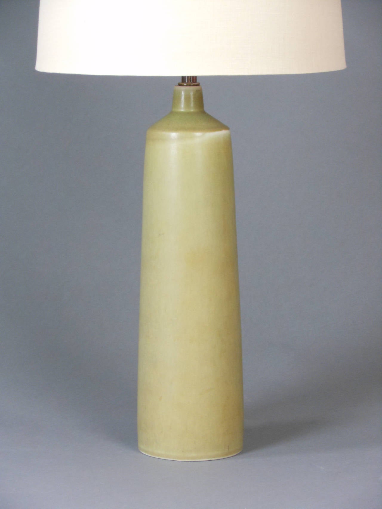 Scandinavian Modern Green Ceramic Lamp by Per Linnemann-Schmidt In Good Condition For Sale In New York, NY