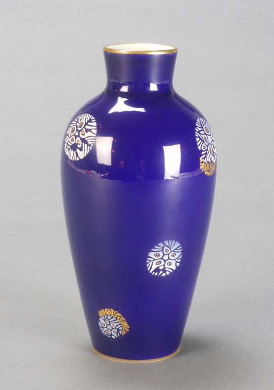 French Art Deco Gilt Edge Cobalt Porcelain Vase by Sevres In Good Condition For Sale In New York, NY