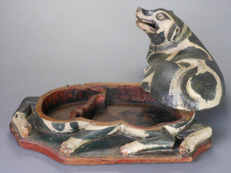 Indonesian Large Betel Nut Box in the Form of a Dog For Sale 2