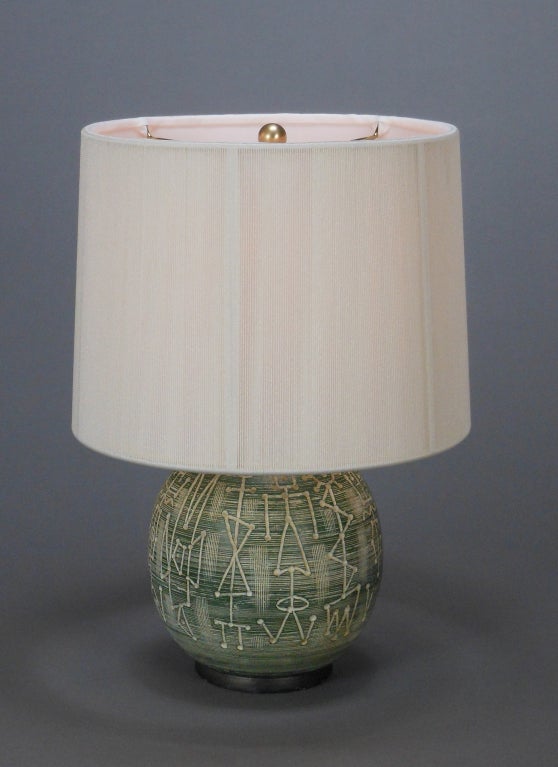 American Wood Lamp Signed F.A.I.P 4
