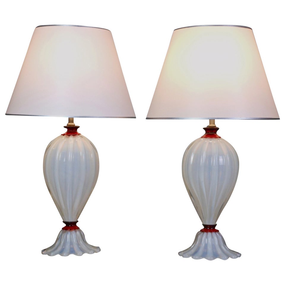 Pair of Murano Mid-Century White and Red Glass Lamps For Sale