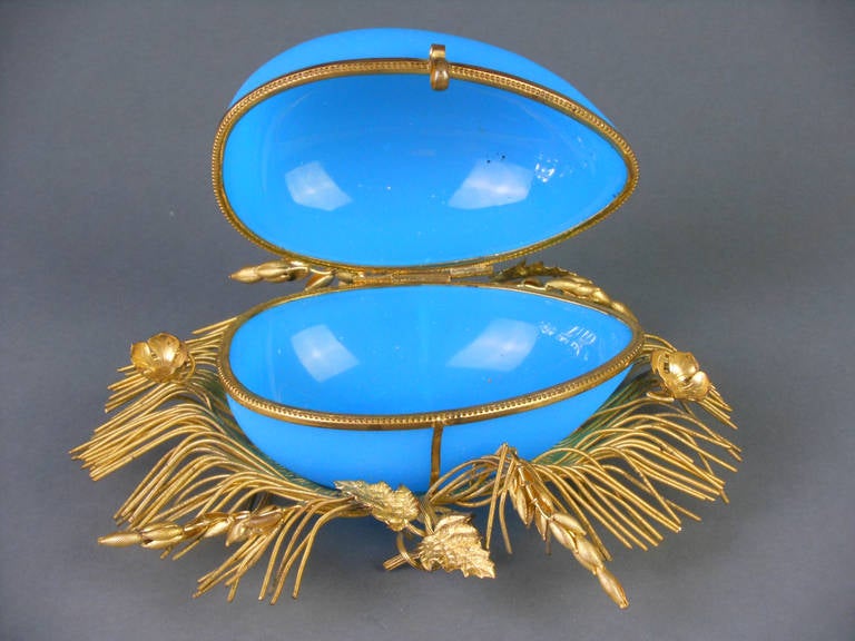 A French Gilt Mounted Blue Opaline Box For Sale 3