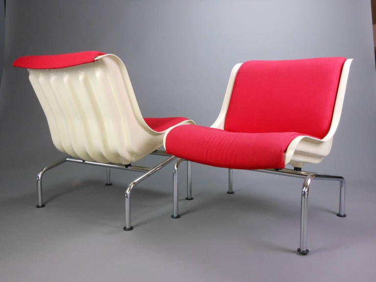 Finnish Scandinavian Modern Pair of Chairs by Yrjo Kukkapuro For Sale