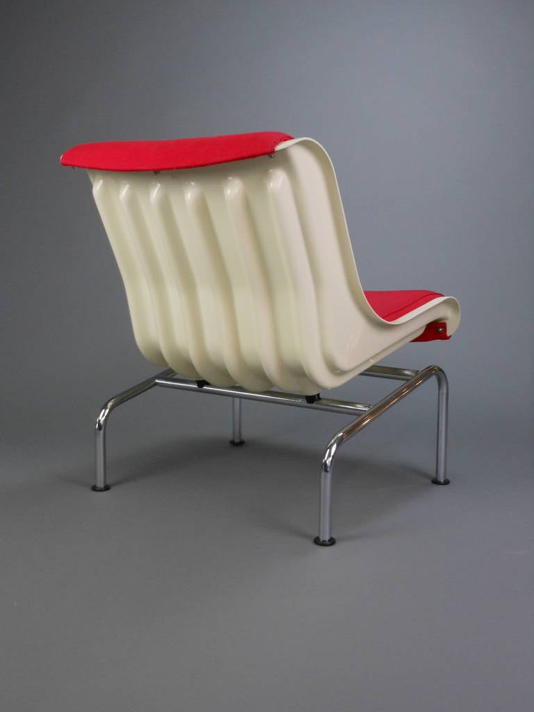 Scandinavian Modern Pair of Chairs by Yrjo Kukkapuro For Sale 2