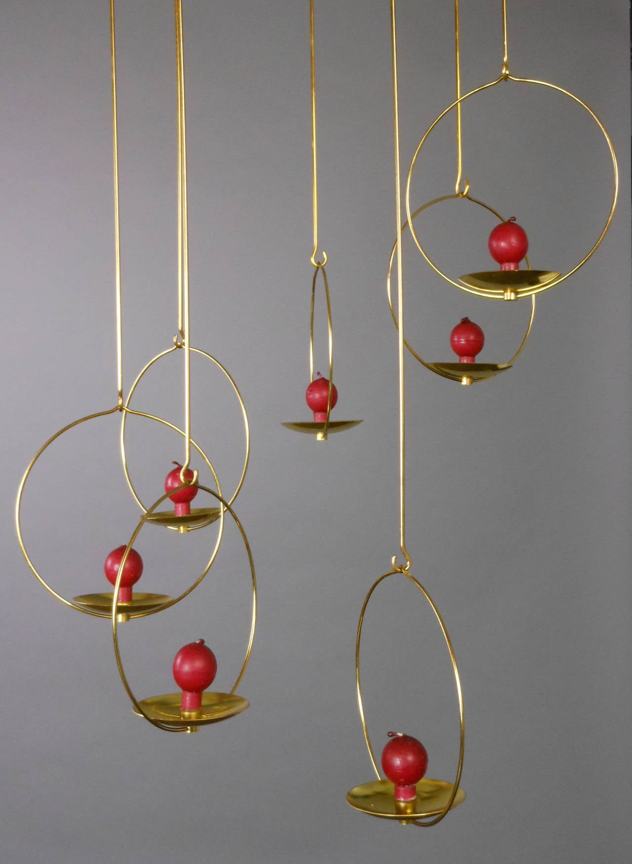 Scandinavian Modern Brass Candleholder Mobile by Timo Sarpaneva In Good Condition For Sale In New York, NY