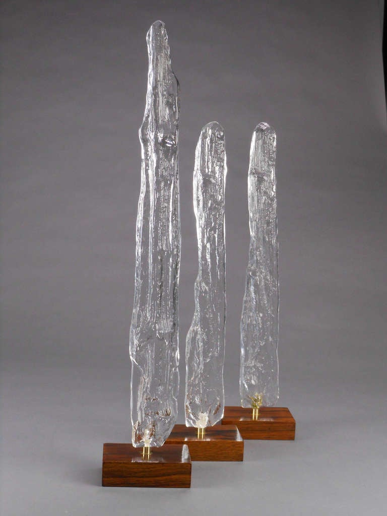 A Rare Set of 3 Lead Crystal Icicle Sculptures In Good Condition In New York, NY