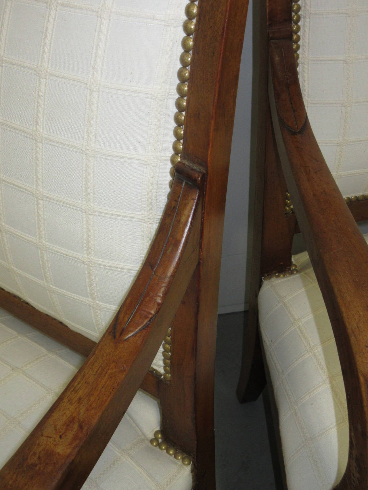 Pair of Early 19th Century French Walnut Fauteuils 3