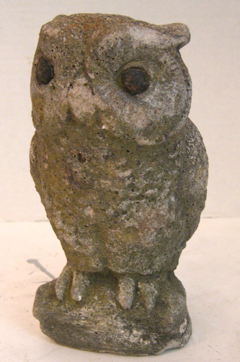 Vintage English Cast Stone Owl Garden Ornament In Excellent Condition In Mt Kisco, NY